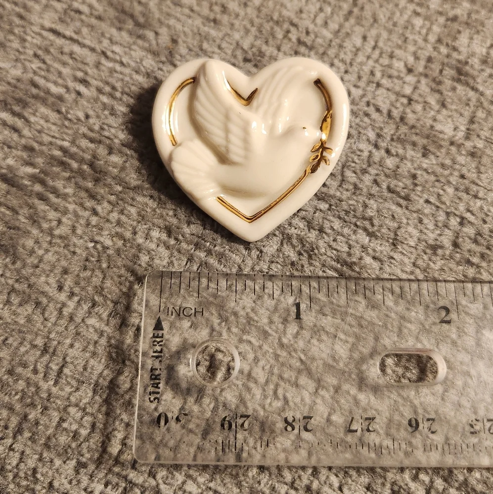 Vintage Lenox Dove Brooch Pin
